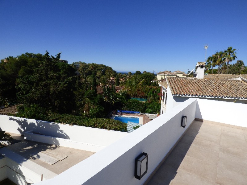 3 bedroom Villa For Sale in Carib Playa, Málaga - thumb 10