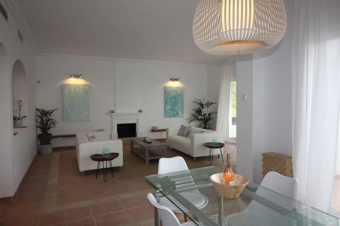 4 bedrooms Apartment in Istán