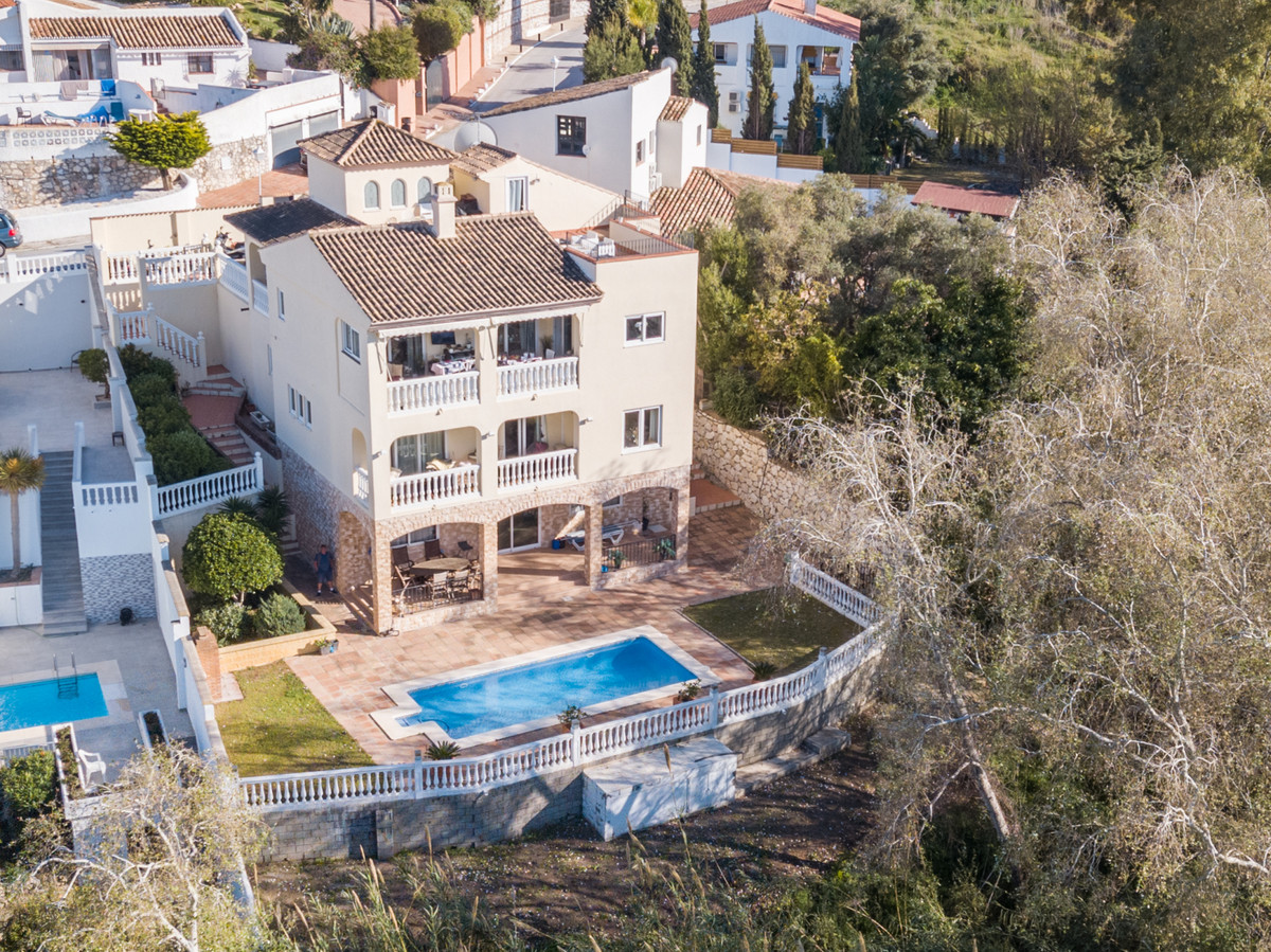 						Villa  Individuelle
													en vente 
																			 à Cerros del Aguila
					