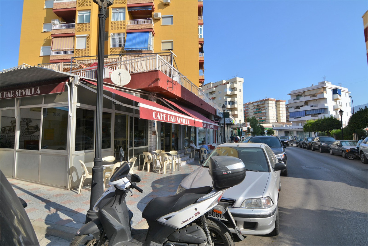 						Commercial  Bar
													for sale 
																			 in Fuengirola
					