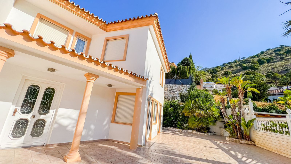 7 Bedroom Detached Villa For Sale Mijas
