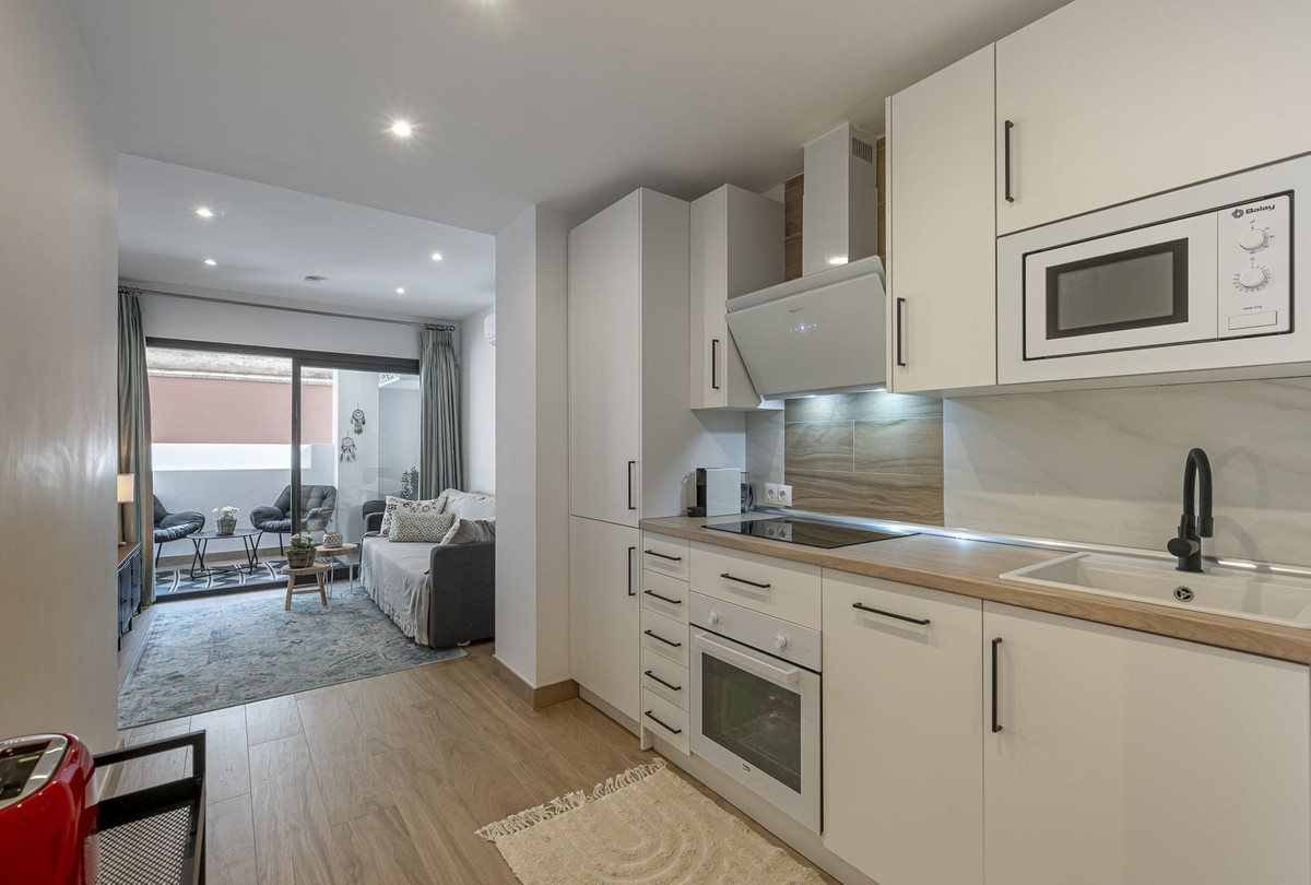 1 Bedroom Ground Floor Apartment For Sale Fuengirola, Costa del Sol - HP4689451