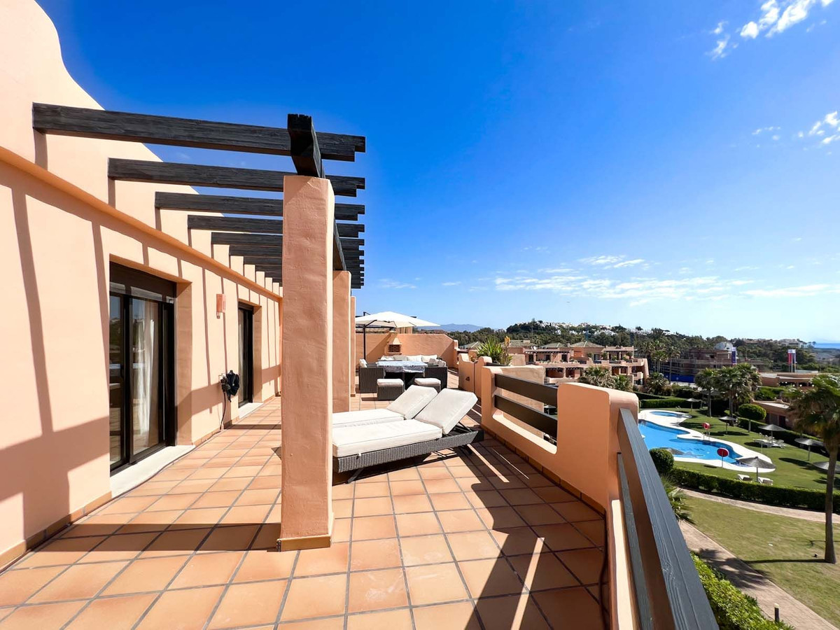 *** Exclusive Penthouse in Casares Beach *** 3 Double Rooms and 2 Bathrooms *** Spacious 125 m2 Terr, Spain