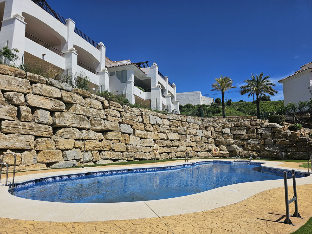 R4691500: Apartment  in Casares Playa
