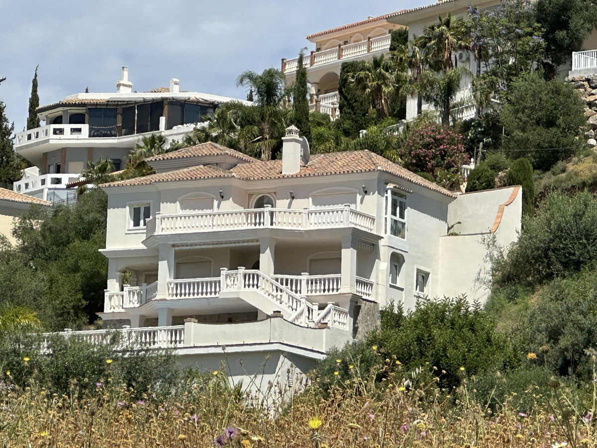Freistehende Villa In Mijas Golf Wiederverkauf Costa Del Sol
