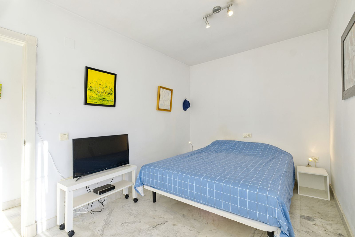 Apartamento con 3 Dormitorios en Venta Benalmadena Costa