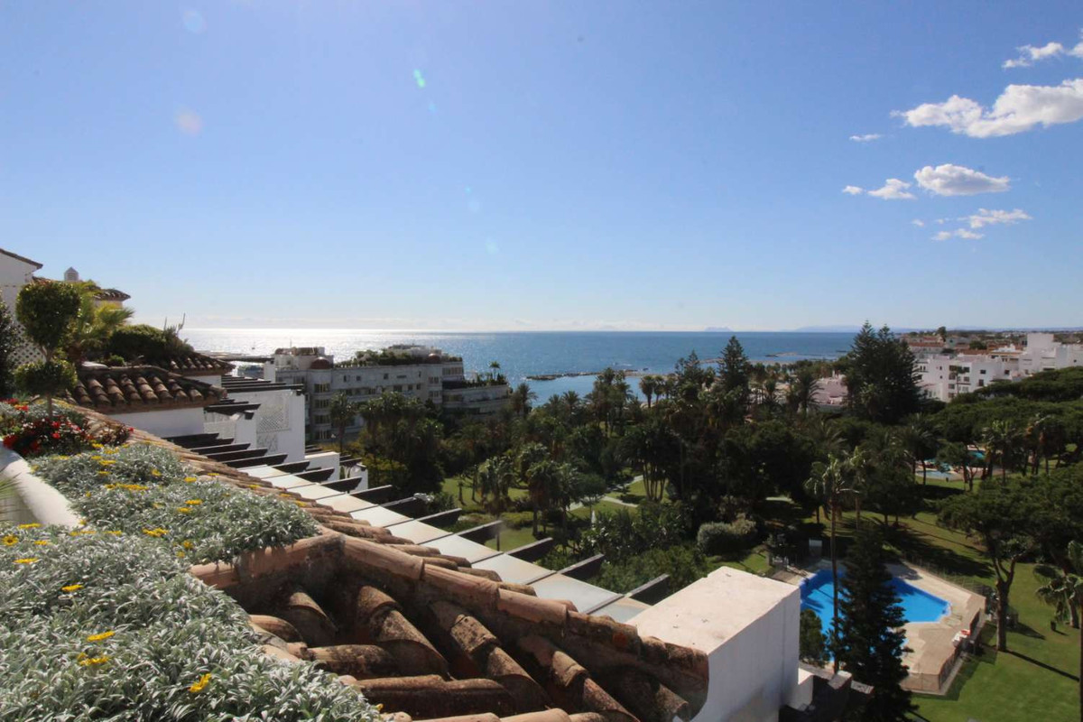 Wonderful views of the sea and the fantastic gardens of Playas del Duque.