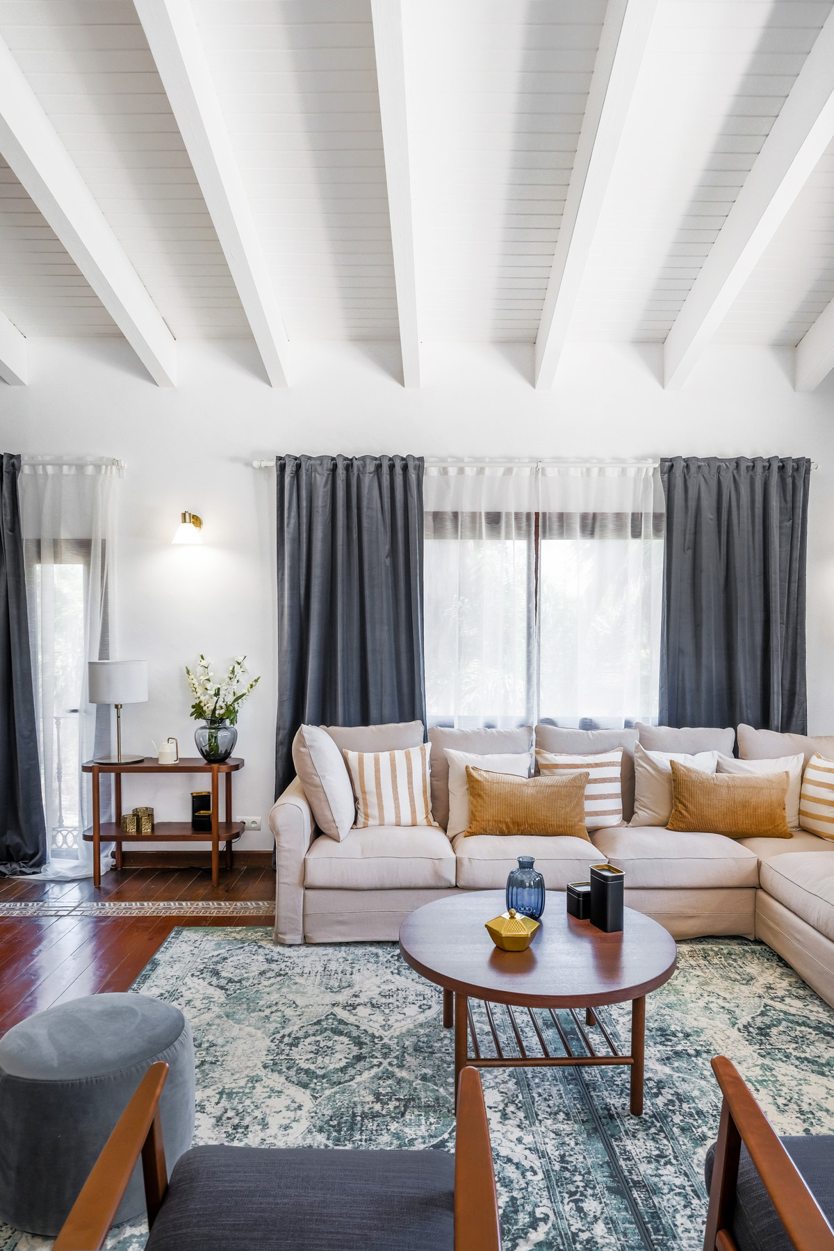Villa con 10 Dormitorios en Venta Nueva Andalucía