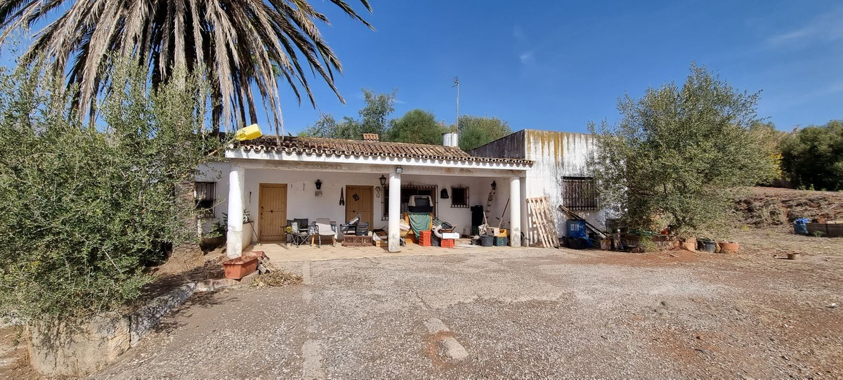 ES171809: Villa  in Estepona