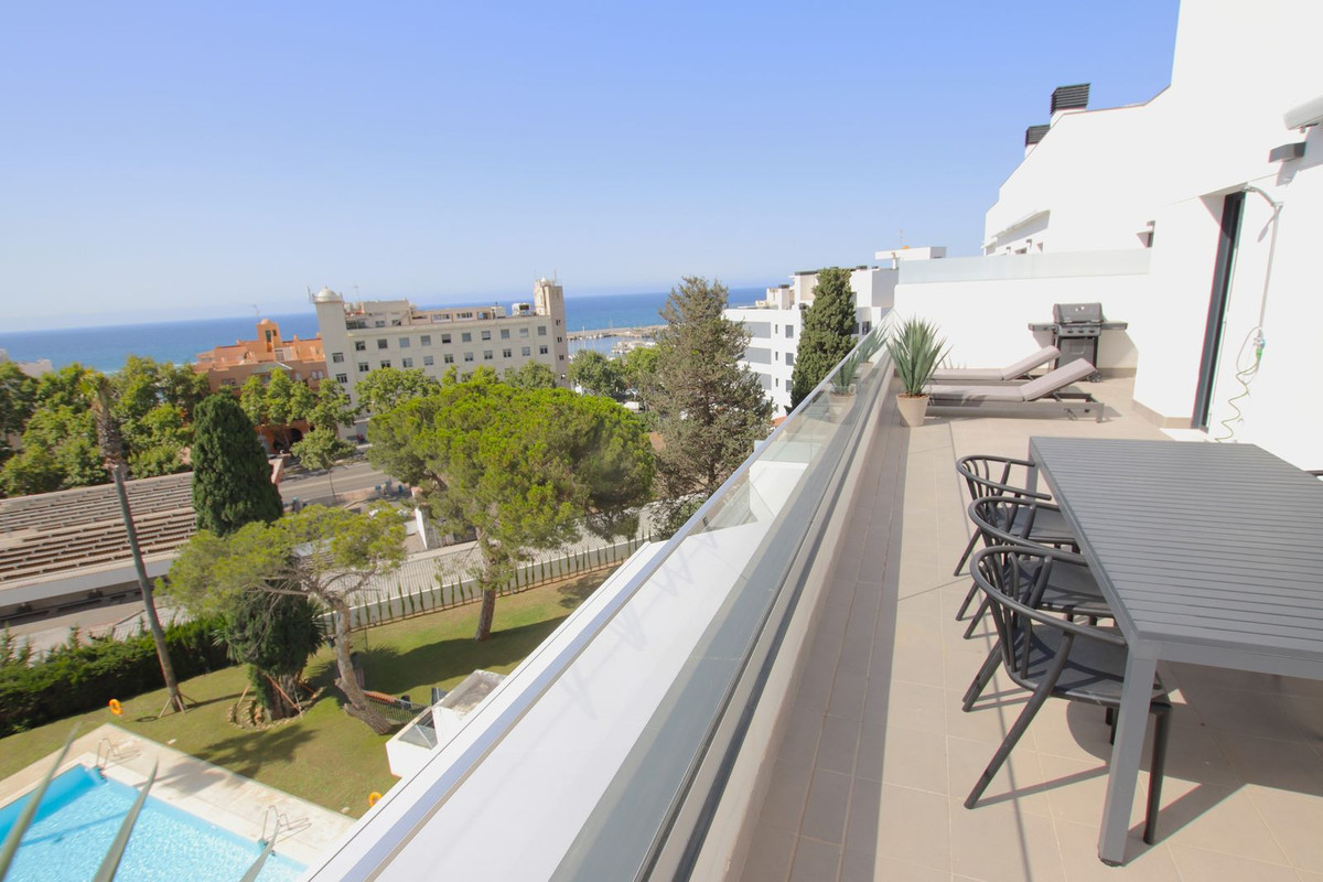 Penthouse for sale in Marbella R4101250