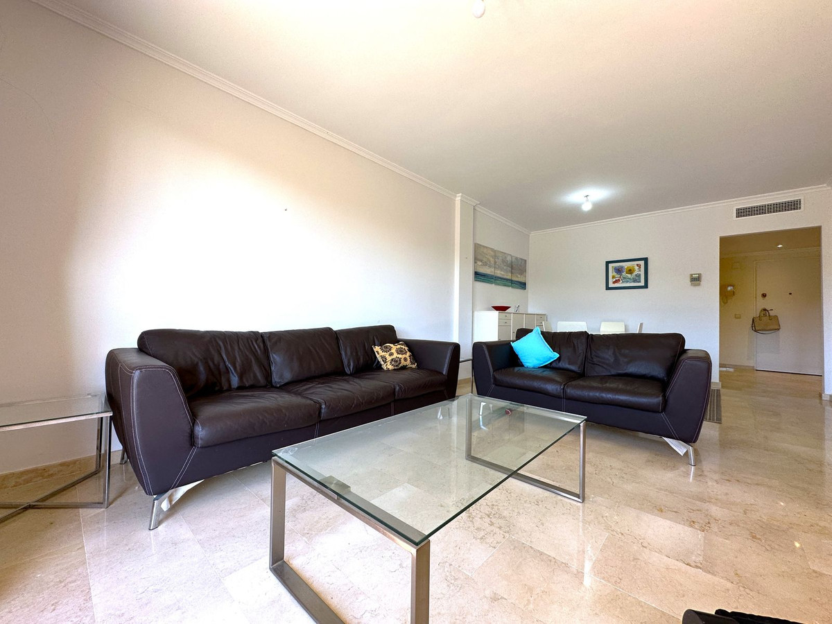 Appartement te koop in Casares Playa R4566997