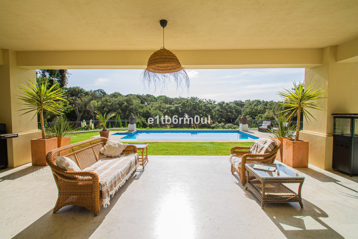 5 Bedroom Detached Villa For Sale Sotogrande, Costa del Sol - HP4161760