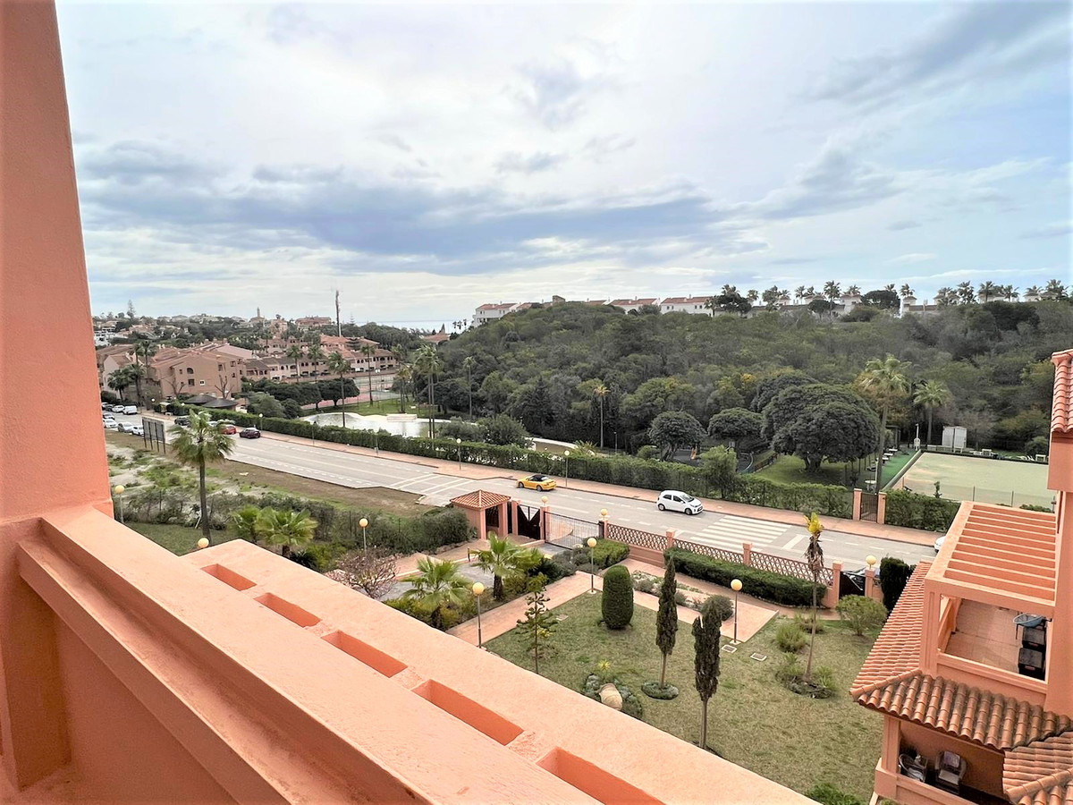 						Apartment  Penthouse
													for sale 
																			 in El Faro
					