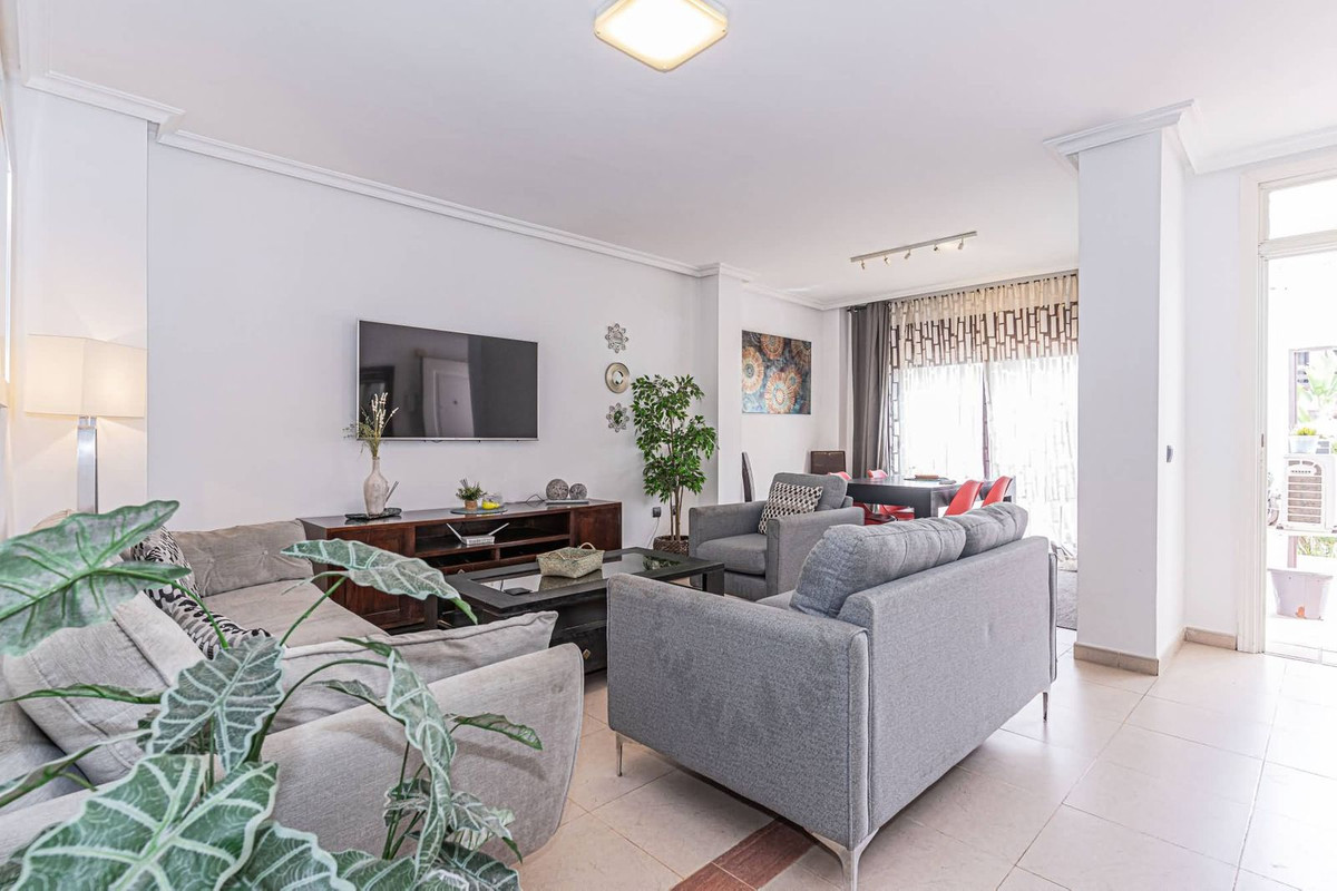 						Apartamento  Dúplex
													en venta 
																			 en Nueva Andalucía
					