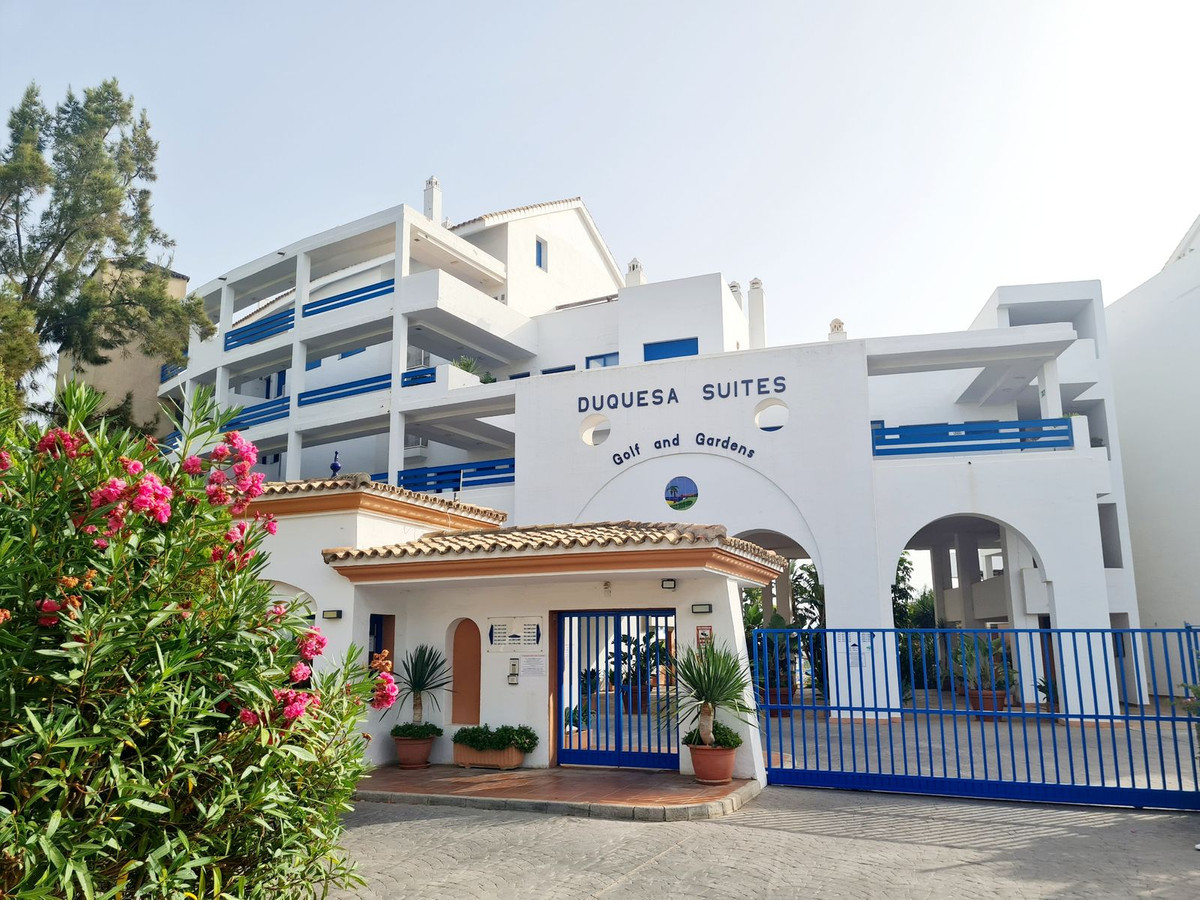 1 Dormitorios Apartamento Planta Media  En Venta Manilva, Costa del Sol - HP4390960