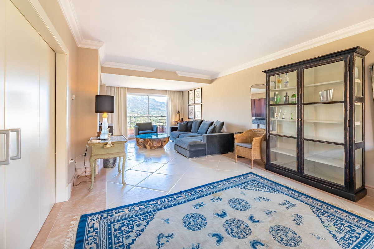 Appartement te koop in Nueva Andalucía R4301827