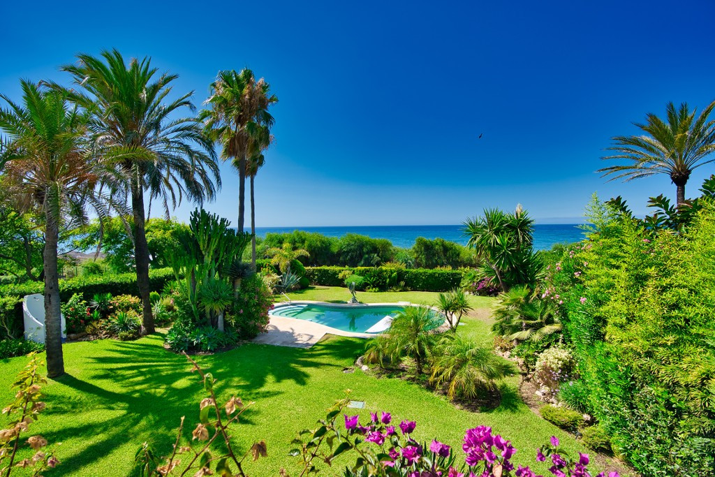 Detached Villa for sale in Marbella R4432840