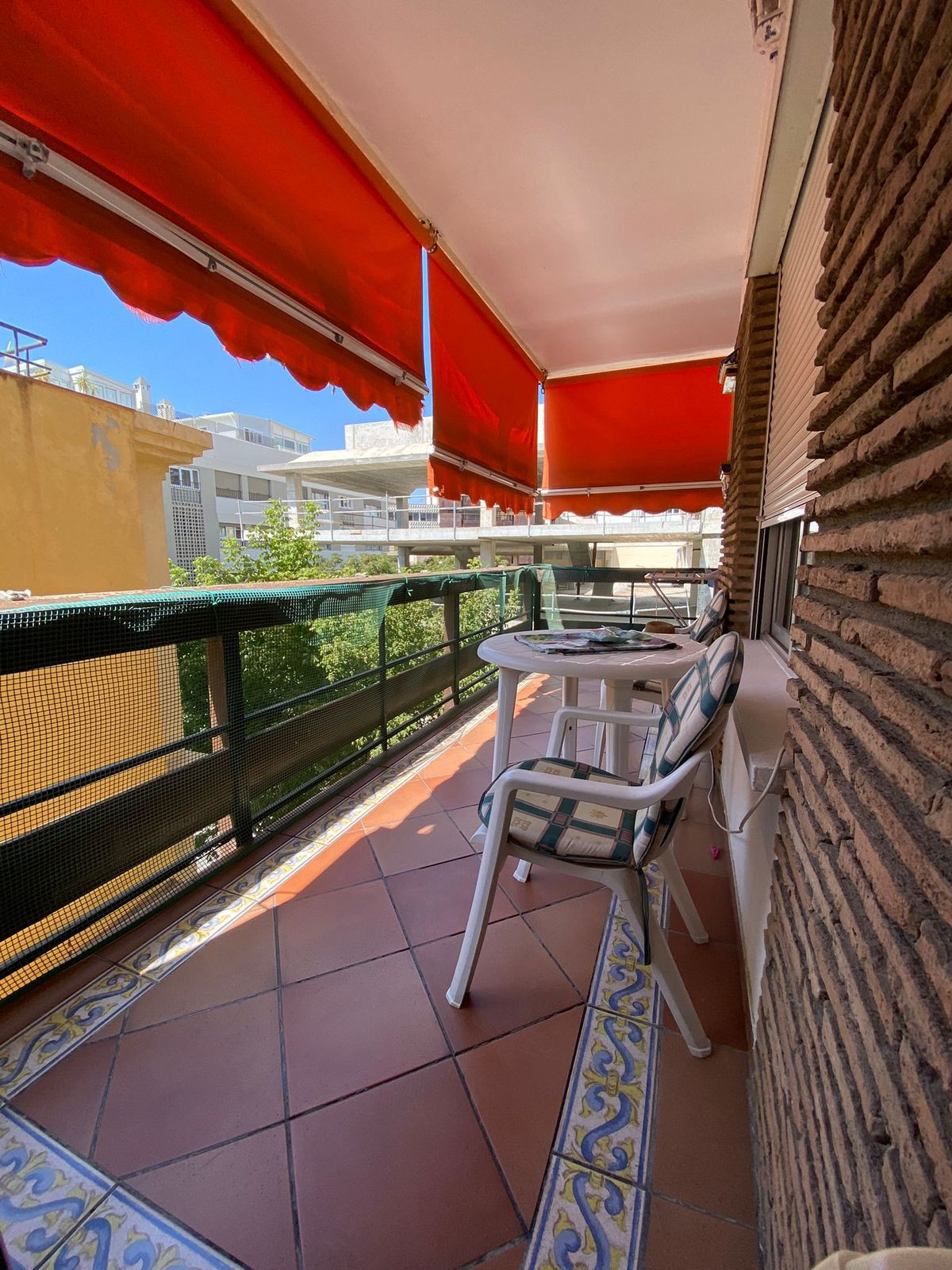 Middle Floor Apartment for sale in Marbella R4091581