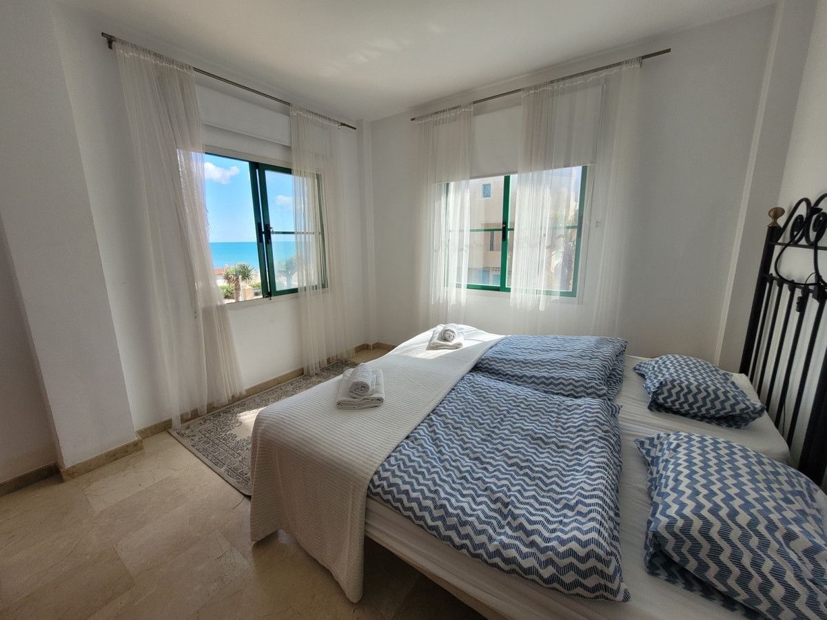Apartment Penthouse Casares Playa Málaga Costa del Sol R4033471 7