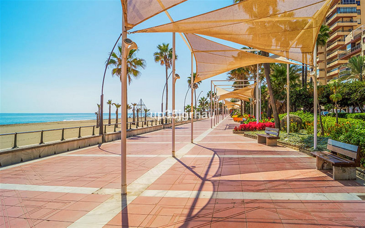 						Commercial  Other
													for sale 
																			 in Estepona
					