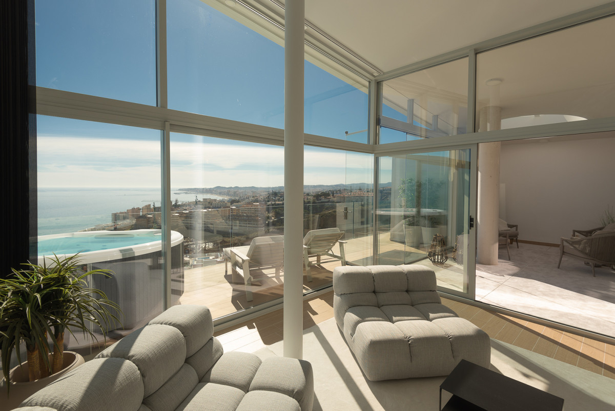 Apartment Penthouse Carvajal Málaga Costa del Sol R4017223 4