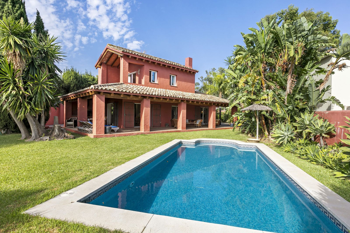 						Villa  Detached
													for sale 
																			 in Atalaya
					