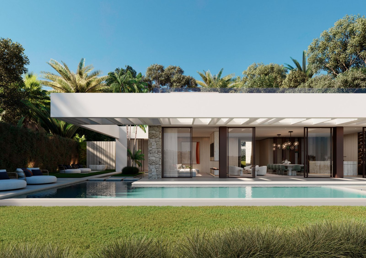 Detached Villa for sale in Nueva Andalucía R4229293