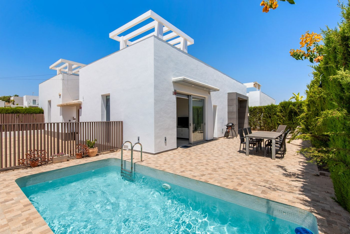 This lovely villa with 2 bedrooms, 2 bathrooms and private pool is located in Castillo de Don Juan, , Spain