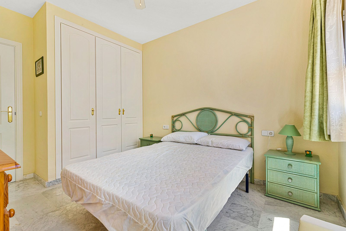3 bedroom Townhouse For Sale in Fuengirola, Málaga - thumb 22