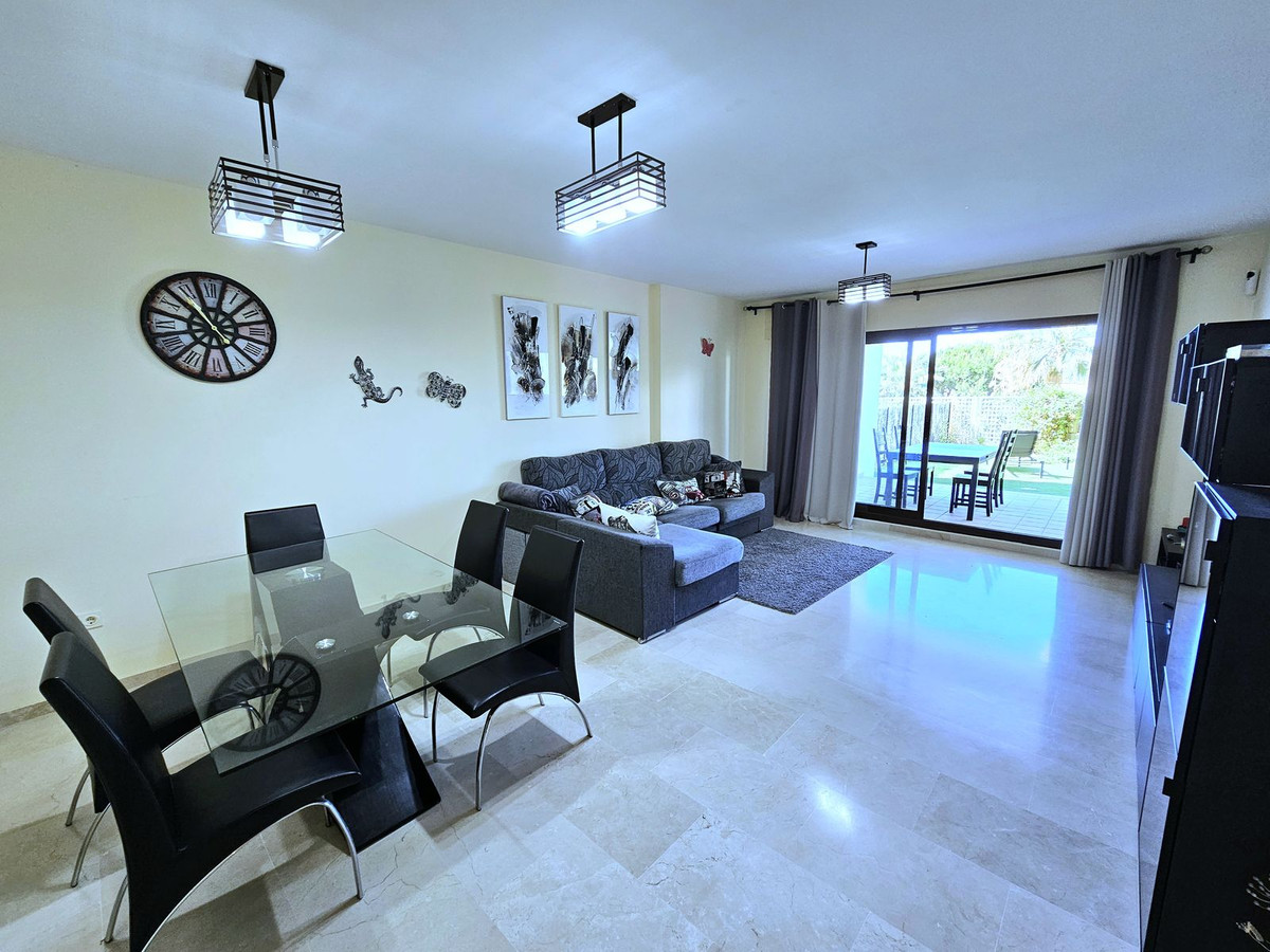 Apartment Ground Floor in La Alcaidesa, Costa del Sol
