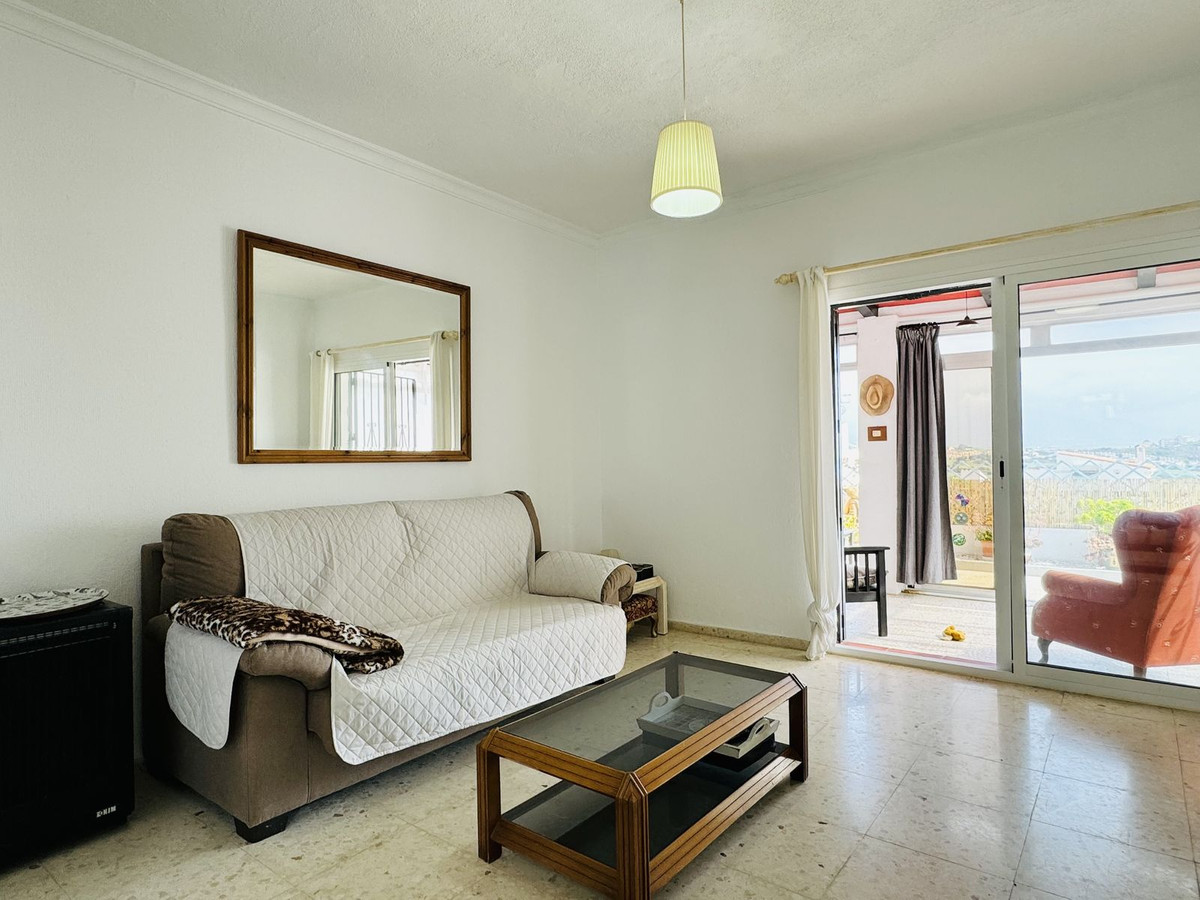 2 Bedroom Semi Detached Villa For Sale La Duquesa