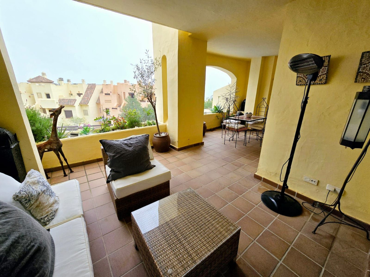 2 Bedroom Ground Floor Apartment For Sale La Duquesa, Costa del Sol - HP4677271