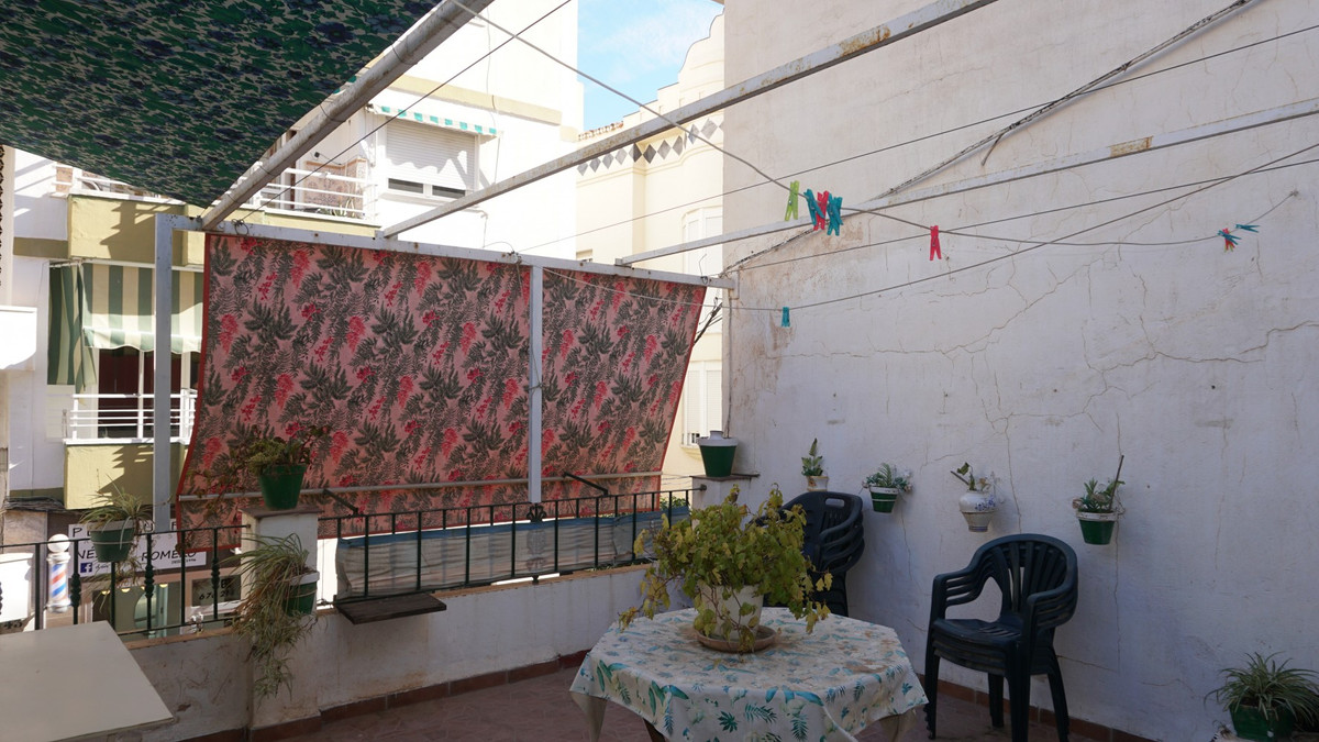 We are happy to offer you this property located in the centre of Torre del Mar and only 200 metres a, Spain