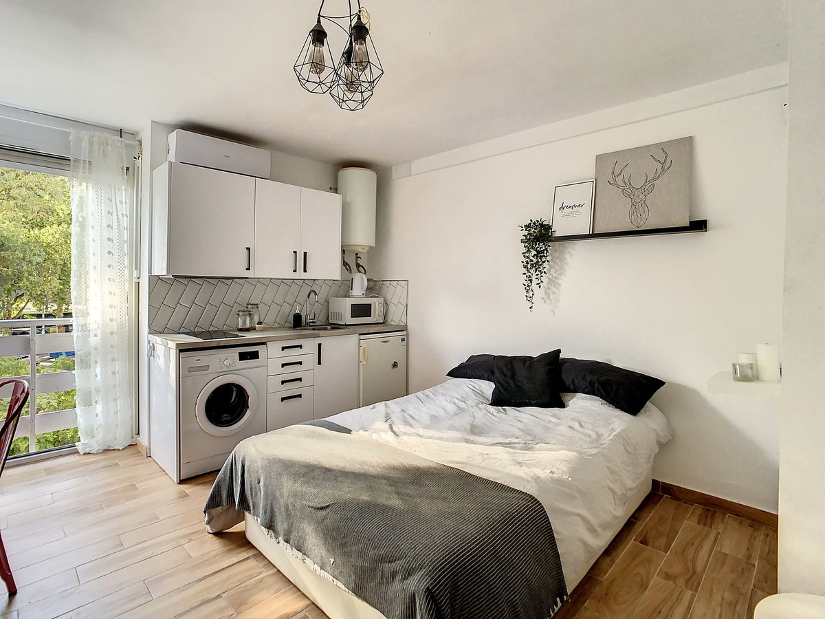 1 Bedroom Middle Floor Apartment For Sale Arroyo de la Miel, Costa del Sol - HP4420585