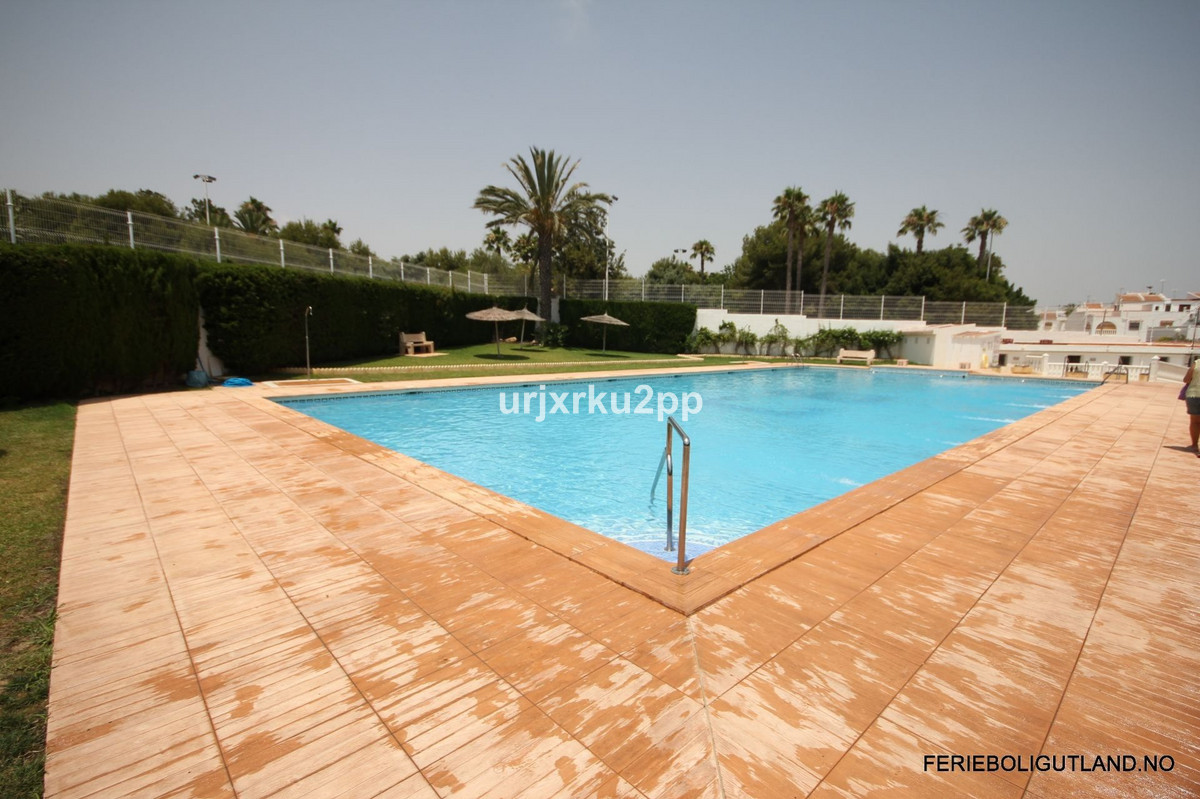 Immaculately presented spacious corner 3 bed villa with a 4th occasional bedroom, 2 full newly refur, Spain