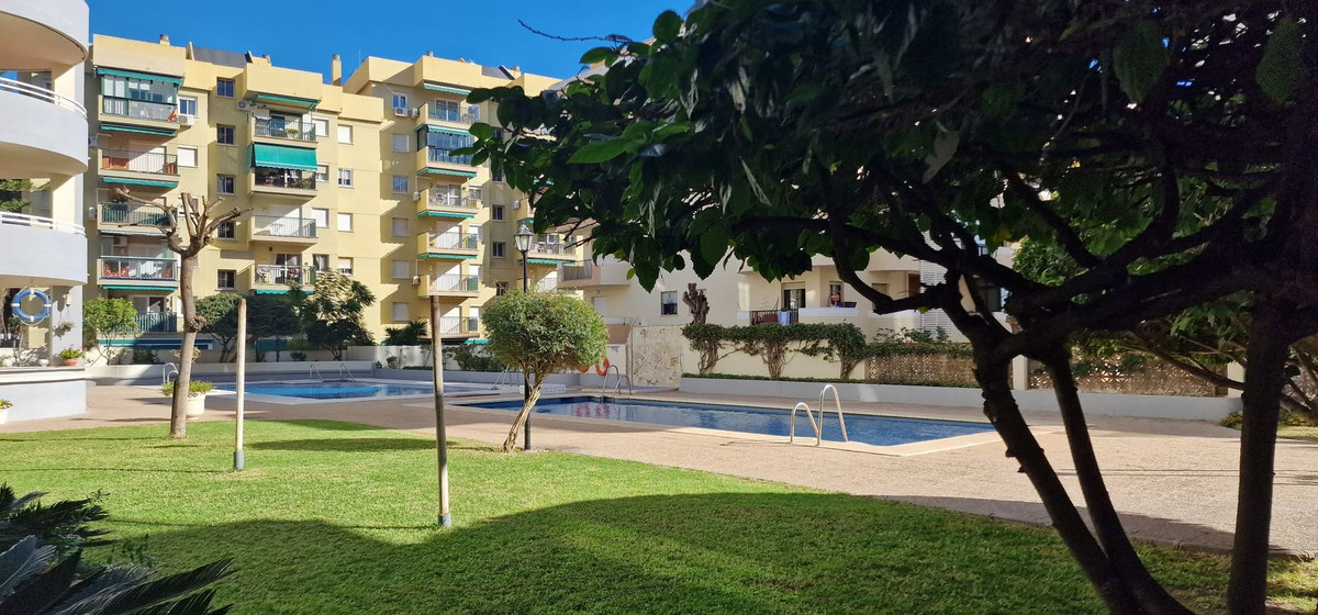 Apartamento Planta Media en Torreblanca, Costa del Sol
