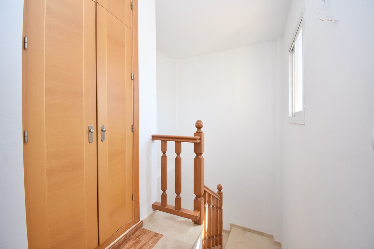 2 bedroom Townhouse For Sale in Los Boliches, Málaga - thumb 12