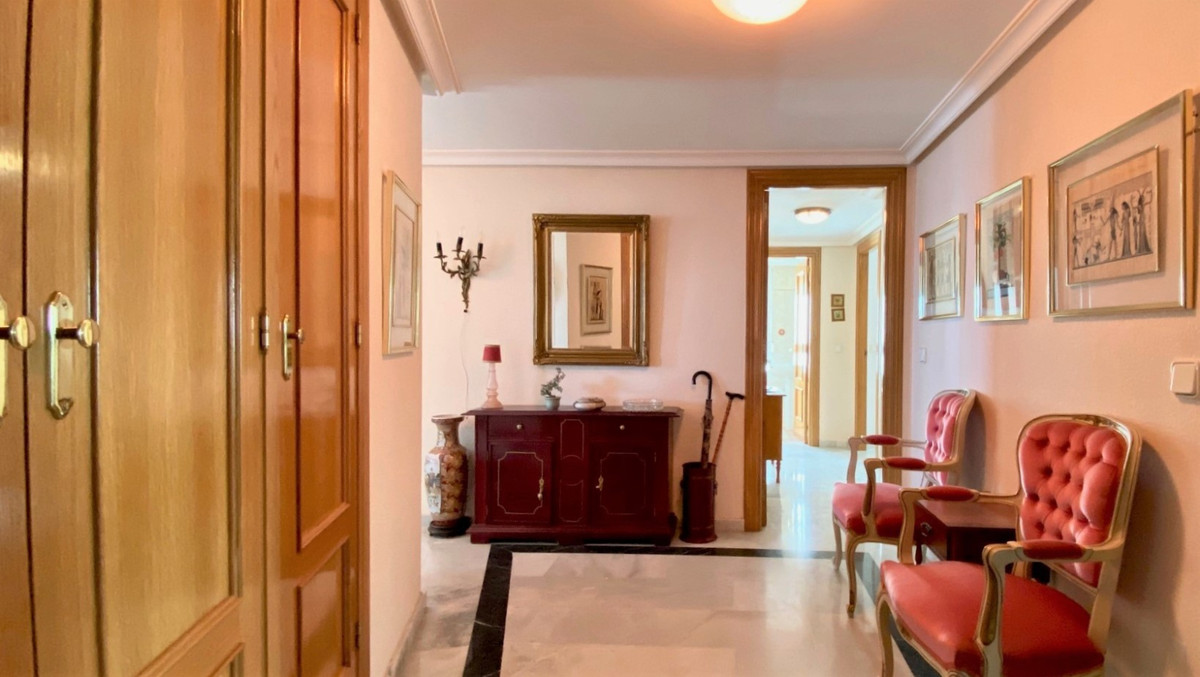 3 bedroom Apartment For Sale in Marbella, Málaga - thumb 17