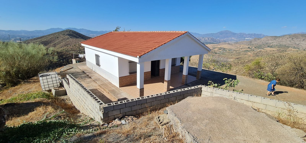 						Villa  Detached
													for sale 
																			 in Cártama
					
