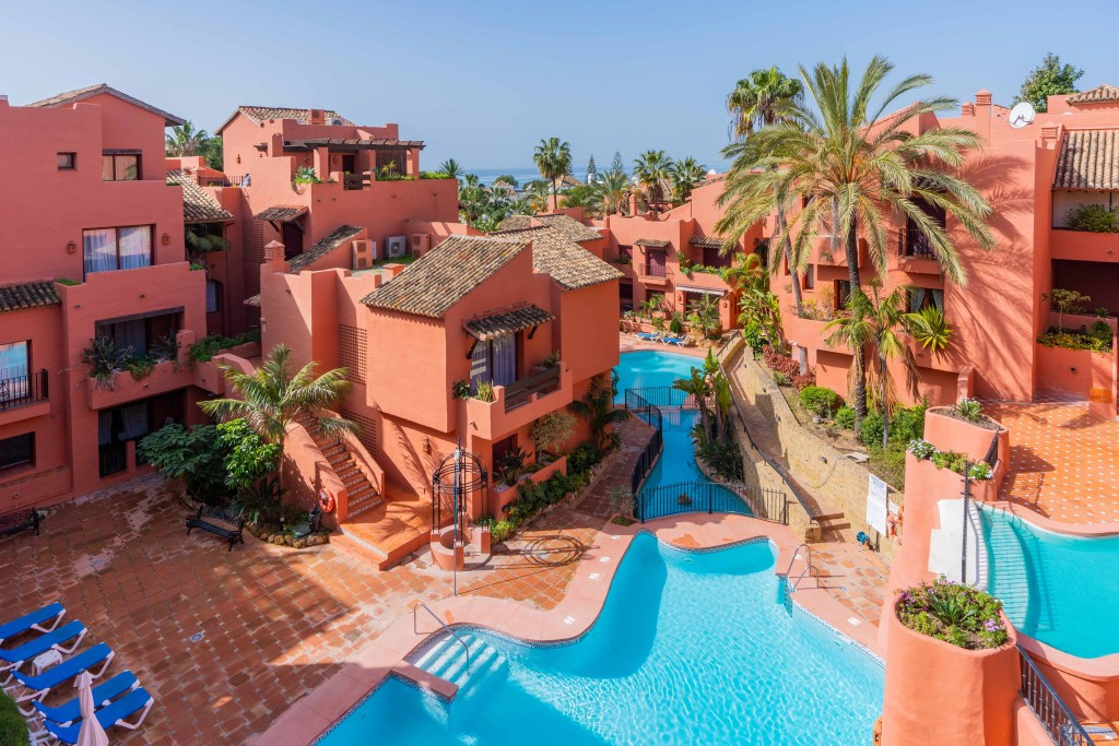 						Apartamento  Ático Dúplex
													en venta 
																			 en Marbella
					