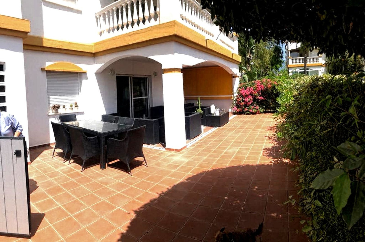 Internal
1. Ground-floor apartment on South East-facing corner-plot, 2 beds/2 baths, fully furnished, Spain