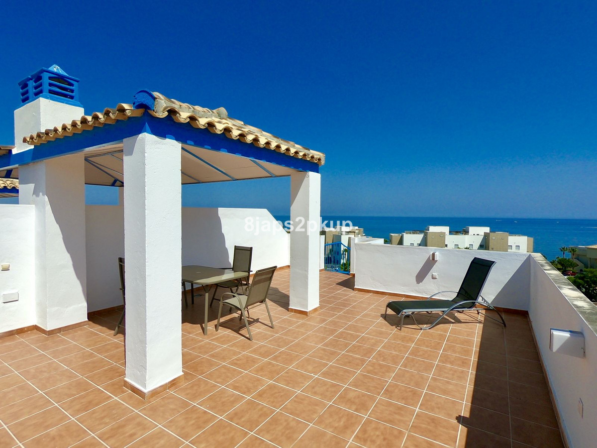 2 Bedroom Penthouse Duplex For Sale Estepona, Costa del Sol - HP4212481