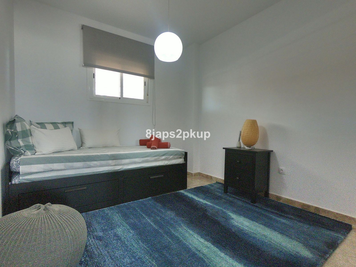 Appartement te koop in Estepona R4212481