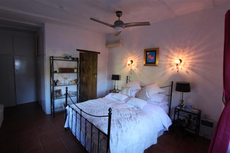 5 bedrooms Villa in Casares