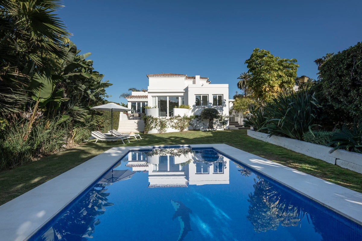 Villa te koop in Las Brisas MFSV1670
