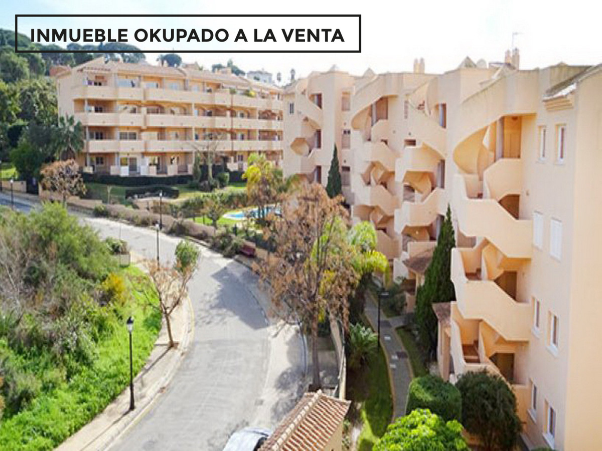 3 Bedroom Middle Floor Apartment For Sale Elviria, Costa del Sol - HP4711819