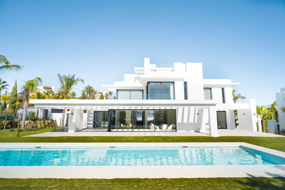 Villa for sale in Los Flamingos, 