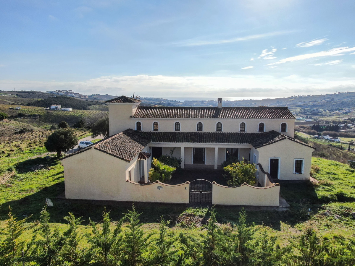 						Villa  Finca
													en vente 
																			 à Casares
					