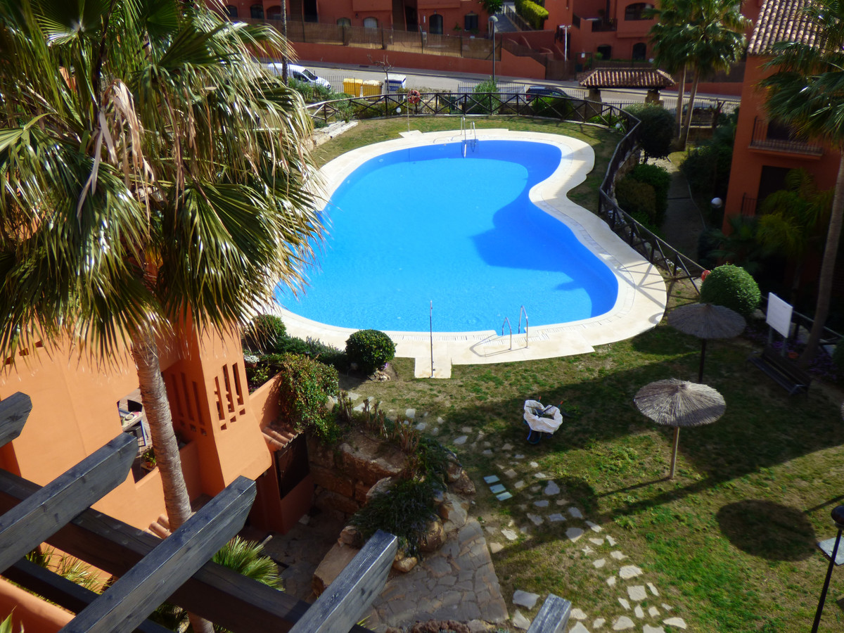3 bedroom Apartment For Sale in Estepona, Málaga - thumb 15