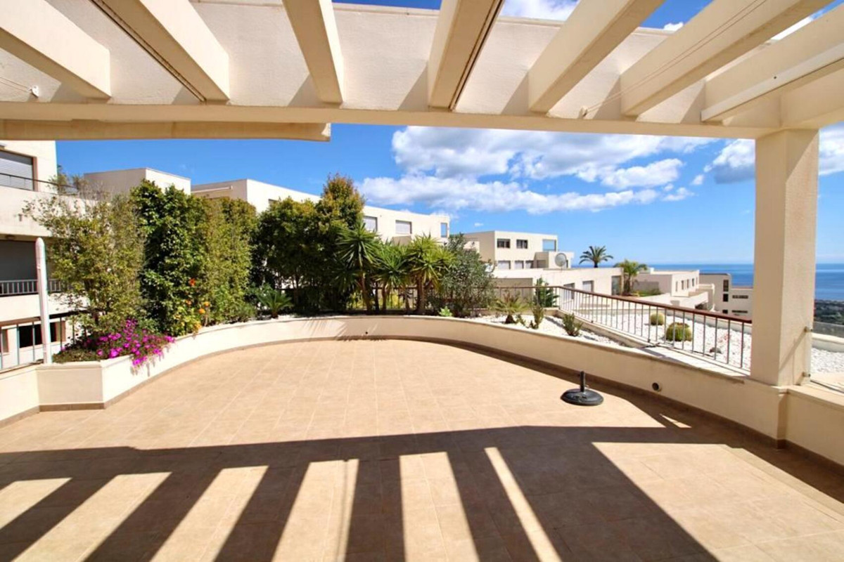 						Apartment  Penthouse
													for sale 
																			 in Altos de los Monteros
					